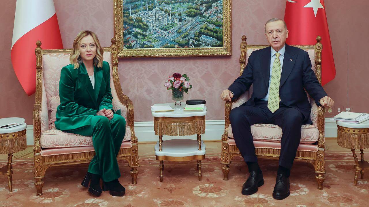 İtalya Başbakanı Meloni Erdoğan ile ticari ilişkileri görüştü