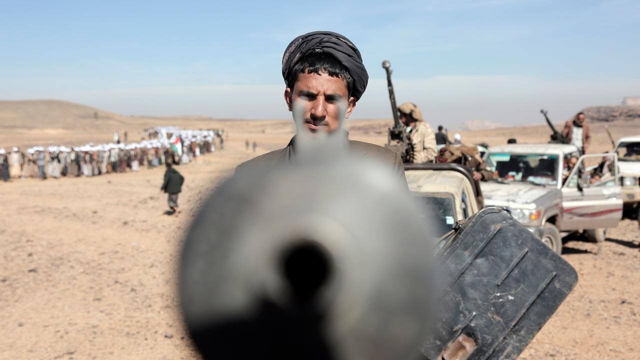 Amerikalılar ve İngilizler Yemen'e yeni saldırılar başlattı